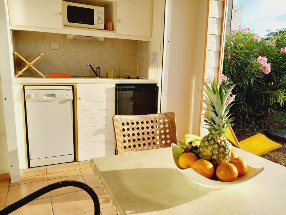 Studio Proprietaire Au Sein Du Village Pierre Et Vacances Сент-Люс Экстерьер фото